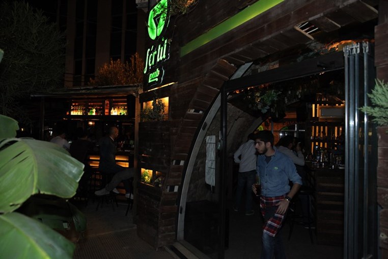 Fertil Pub on Saturday Night
